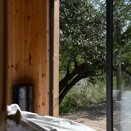 With Pool, Exceptional View Bed & Breakfast Teillet (Tarn)